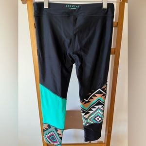 Breathe by body glove capri leggings